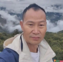 李女士头像